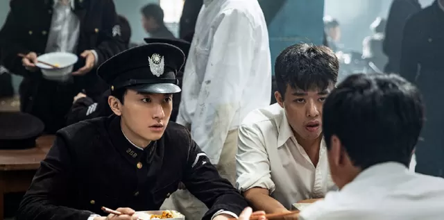 《隐秘而伟大》央八重播登顶收视榜首，51集谍战剧连续4天全国第一 | 现场图