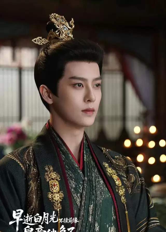 刘润铭朱小雪主演短剧《早逝白月光不续前缘，皇帝他急了》定档红果 | 现场图