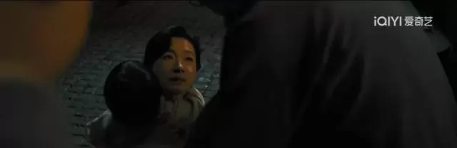 张云魁率战地医院突围：八十七旅旅长身份公开引发信任危机 | 现场图