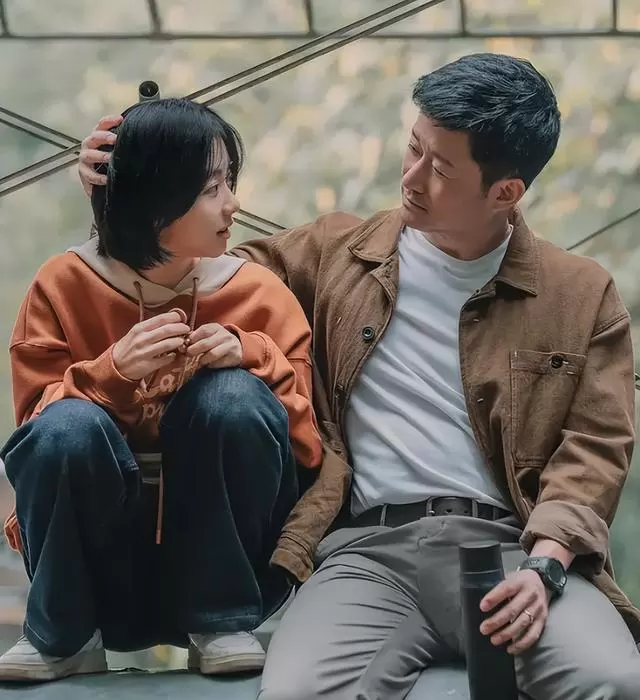 吴京旁白纪录片《登月第一部》上映首日预售22.8万元 | 资讯配图