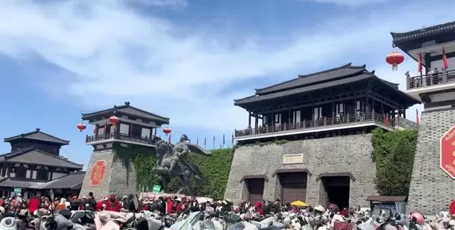 何润东宿迁助阵苏超宿迁队2:0胜南京 | 资讯配图