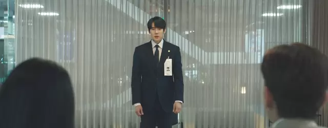 《神与律师事务所》登顶收视Top.1，柳演锡饰演申伊朗开启阴阳律所 | 资讯配图