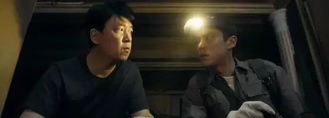 潘粤明主演《黑夜告白》播出，任敏短发警服造型引观众关注 | 资讯配图