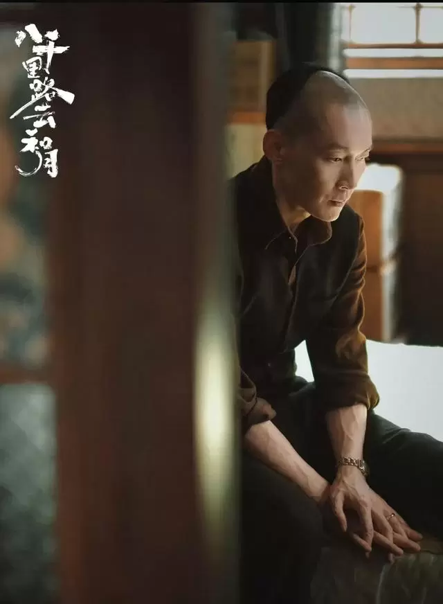 曹磊演鲁迅爆热搜后接演河童房东，三重角色反差引观众震惊 | 现场图