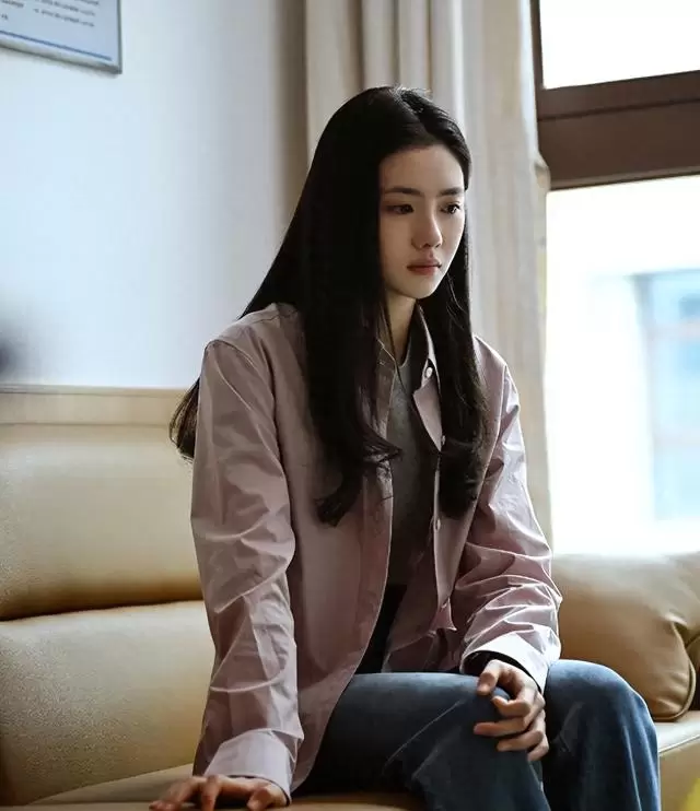《给阿嬷的情书》评分9.0票房破亿，低成本家庭片成年度最成功影片 | 情报图