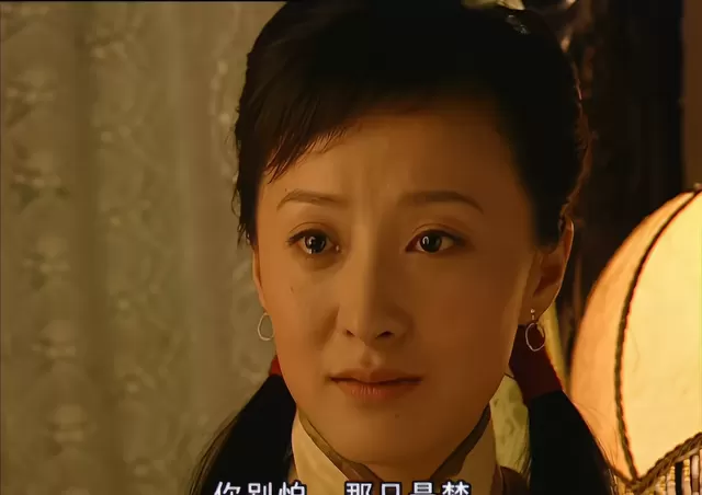 《金粉世家》柳春江“闻婚即愈”桥段引观众质疑逻辑合理性 | 资讯配图